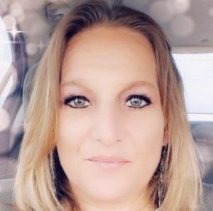 Meet your Posher, Jolynn